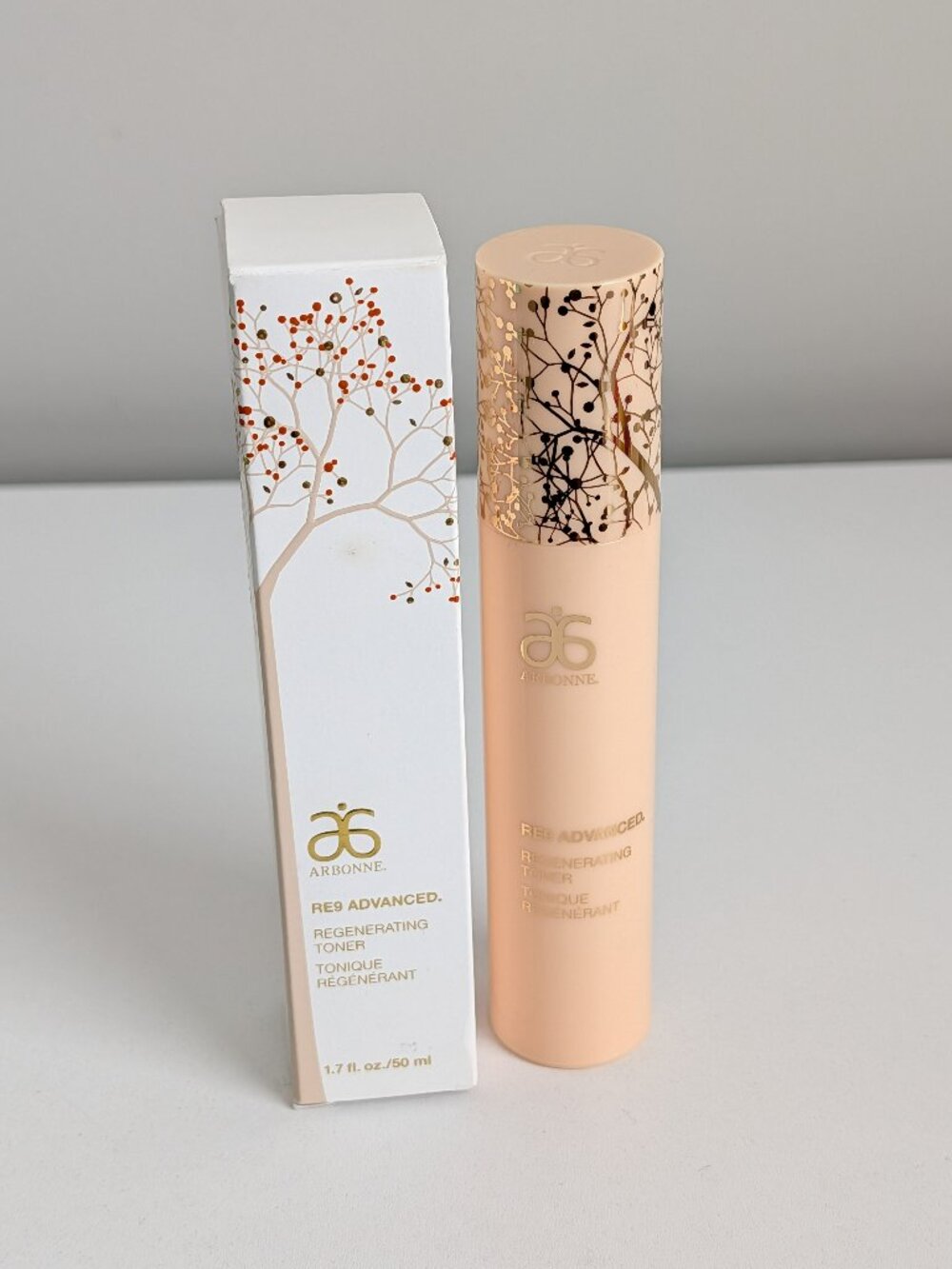 Arbonne RE9 Advanced Regenerating Toner 1.7 oz/ 50 ml New with Box